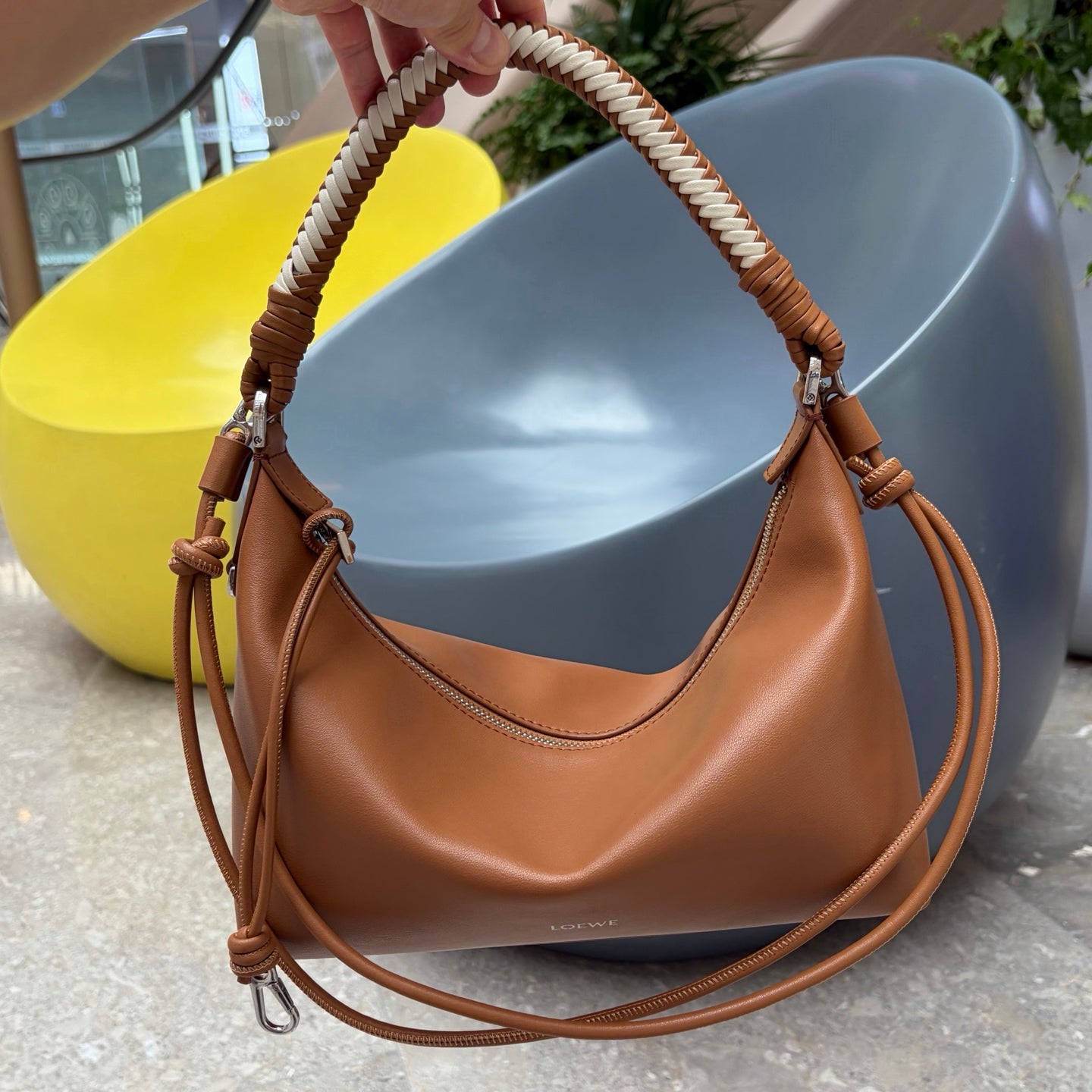 B1R66A13 Popular leather bag