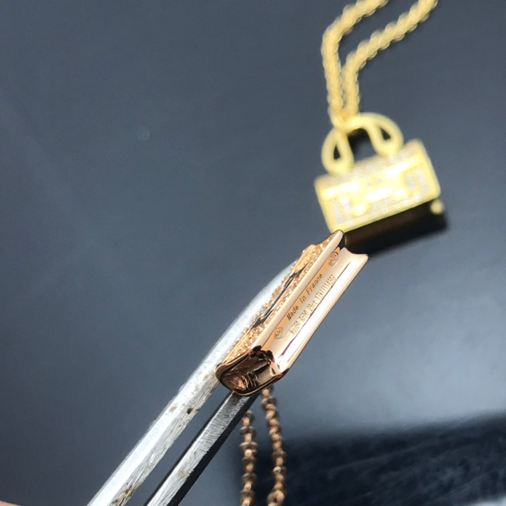 X1Q85H319X Popular Necklaces