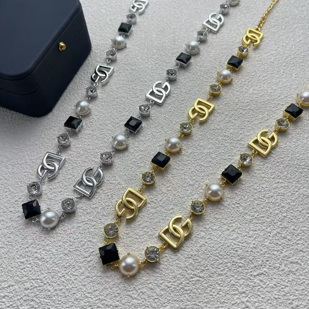 X1Q85A245X Popular Necklace