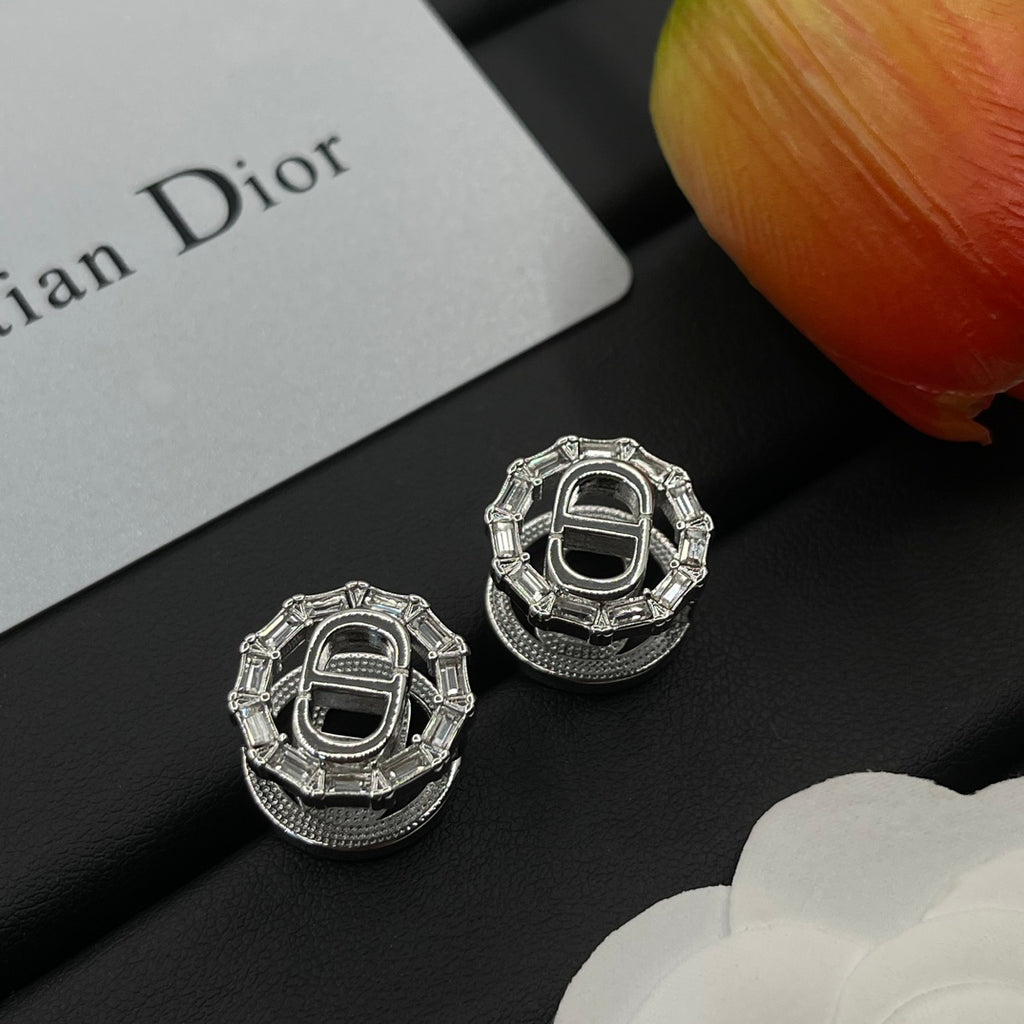 X1Z94D1061E Popular  Earrings