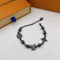 X1Q85E340X Popular Necklaces. Bracelets