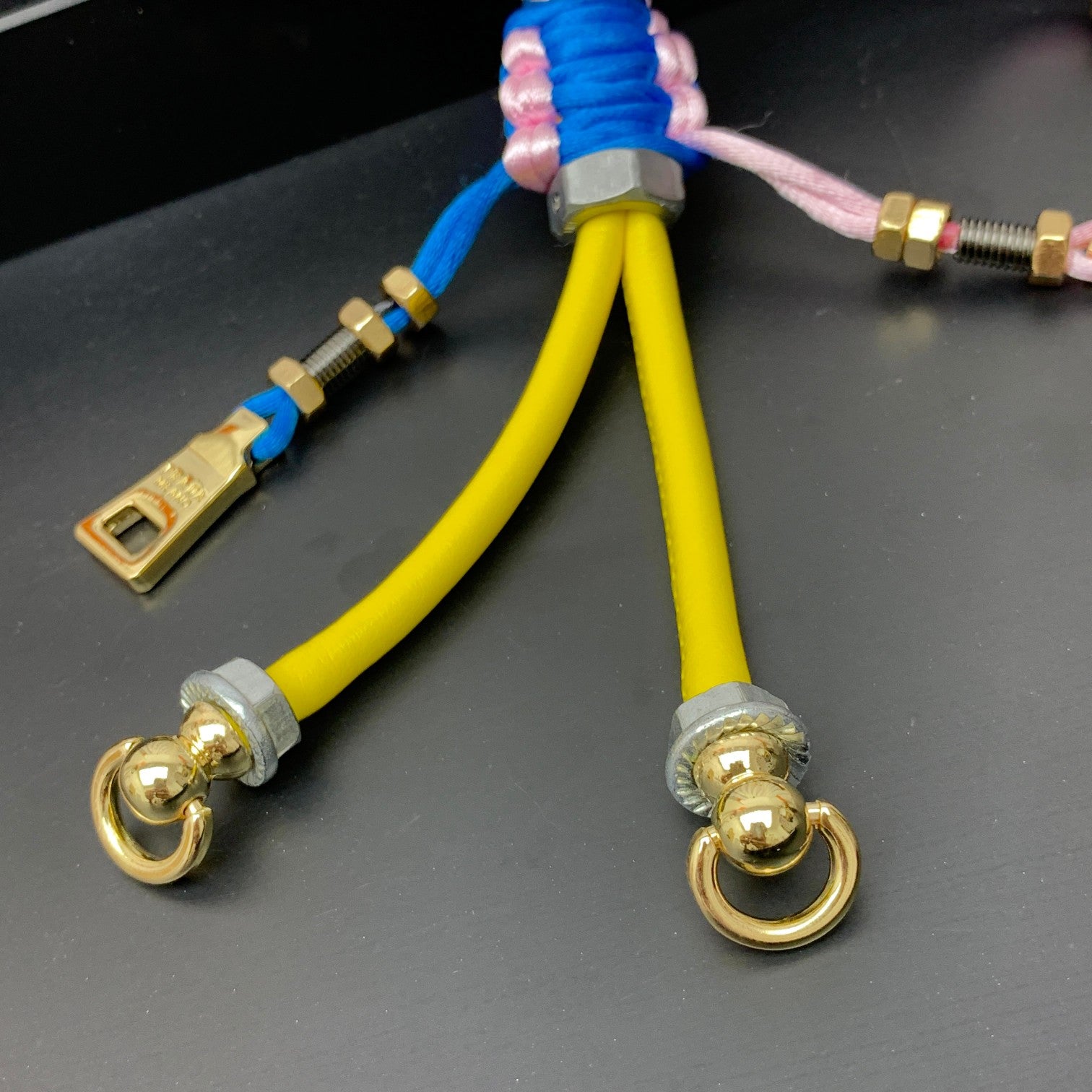 A1Z105P36 Popular bag 's charms accessories