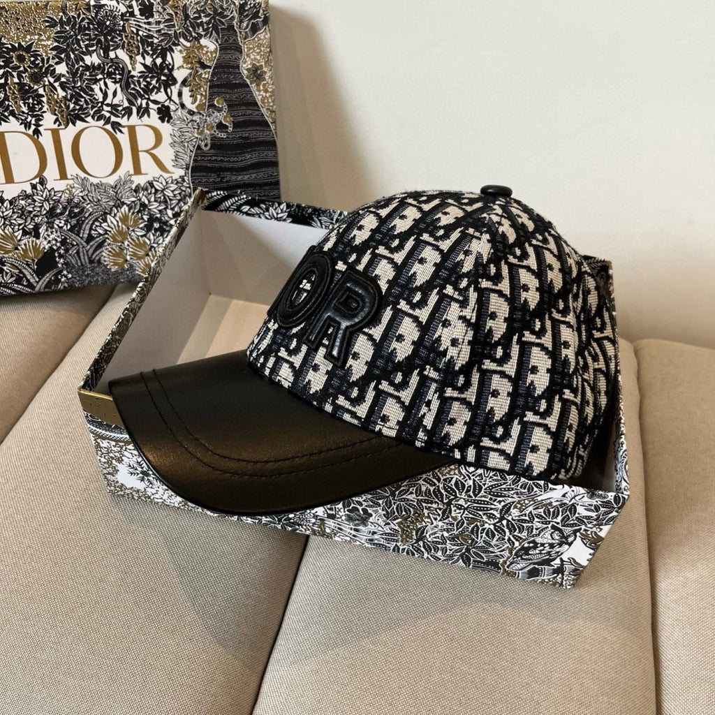 M1R76D11 Popular hats