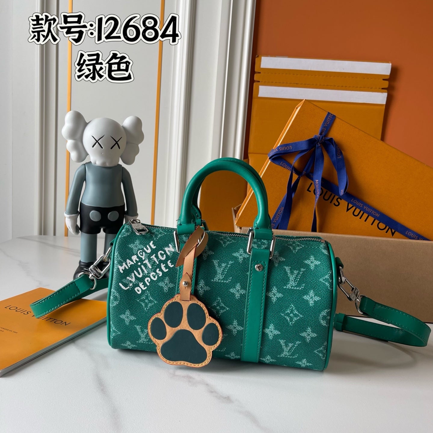 B1P46E32 Popular leather bag