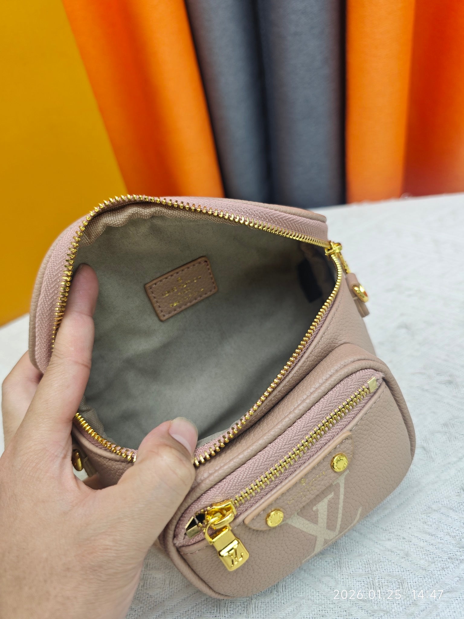 B1P46E74 Popular  bag