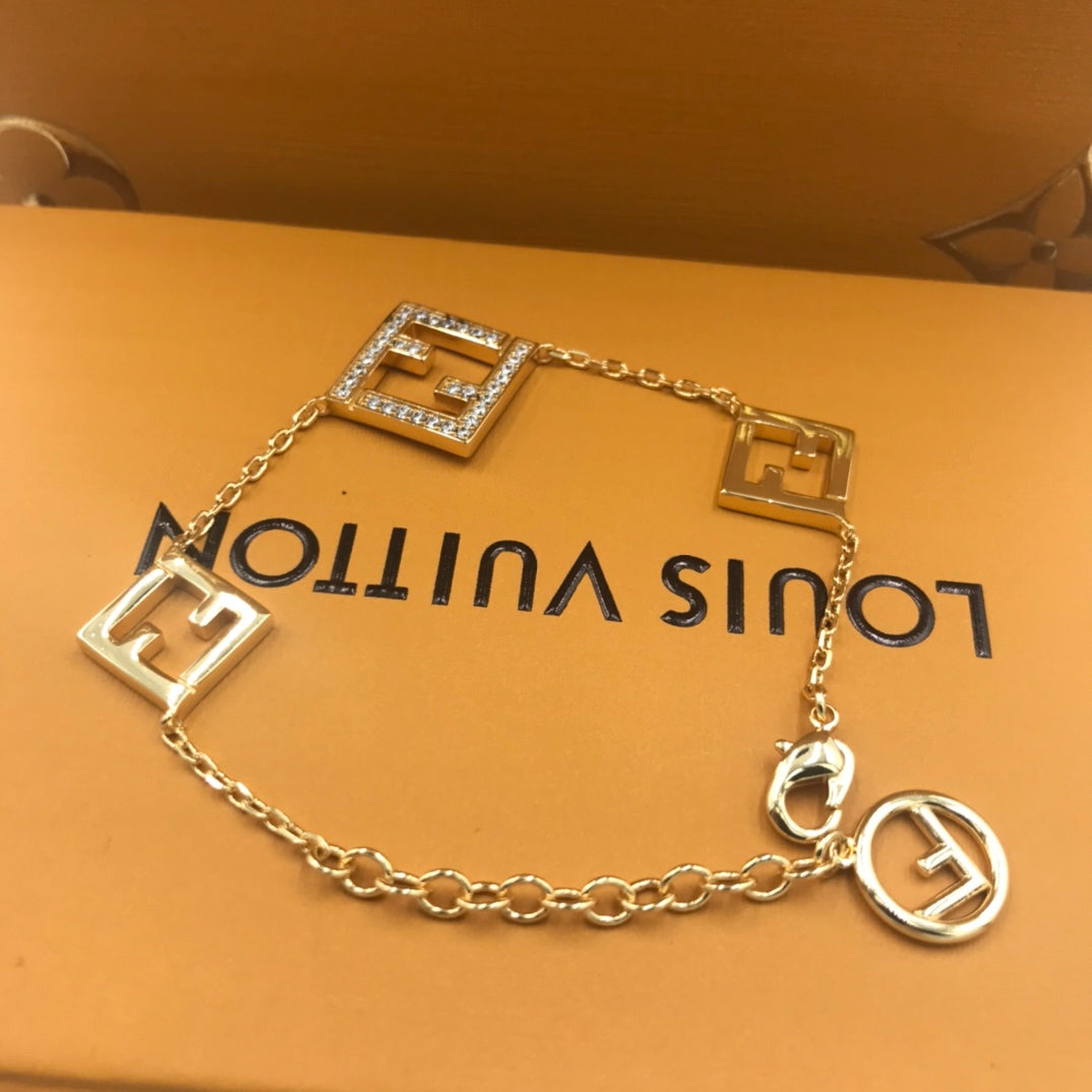 X1Z54F440K  Popular Bracelets