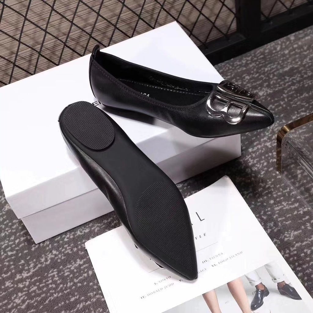 Z2Q95J121 Popular high-quality leather Shoes