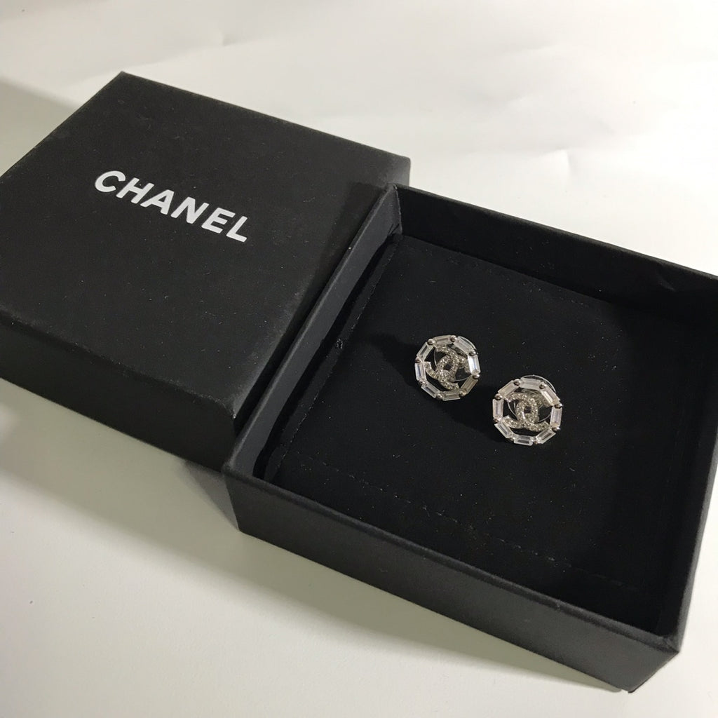 X1Z94C793E Popular  Earrings