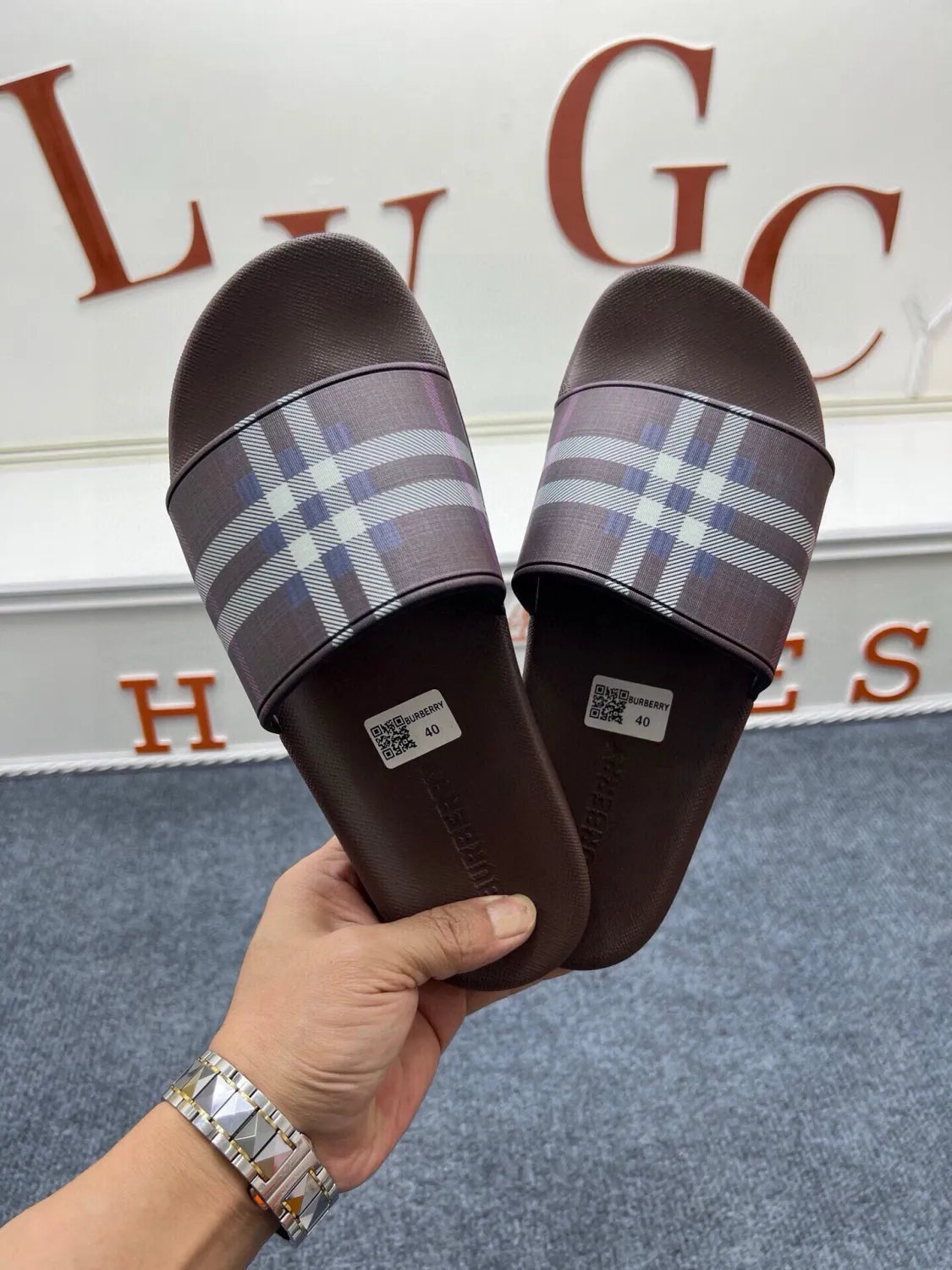 Z5Z35R253 Popular Slippers