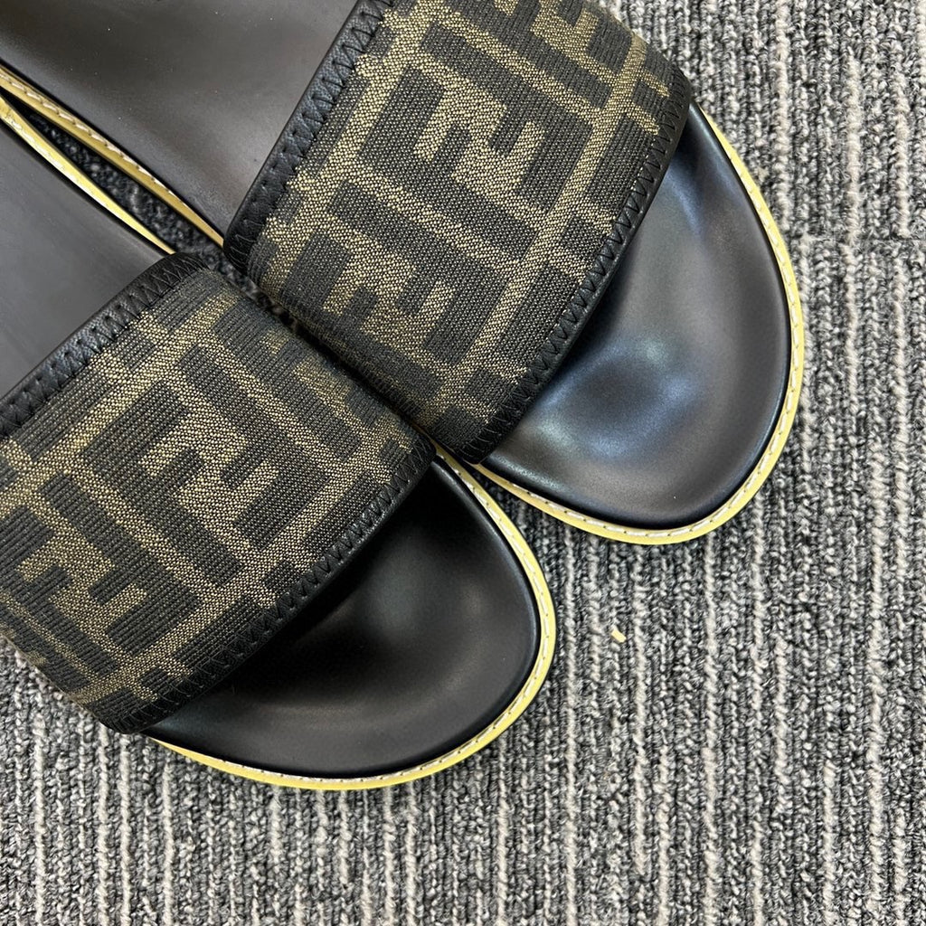 Z5XF105 Popular Slippers