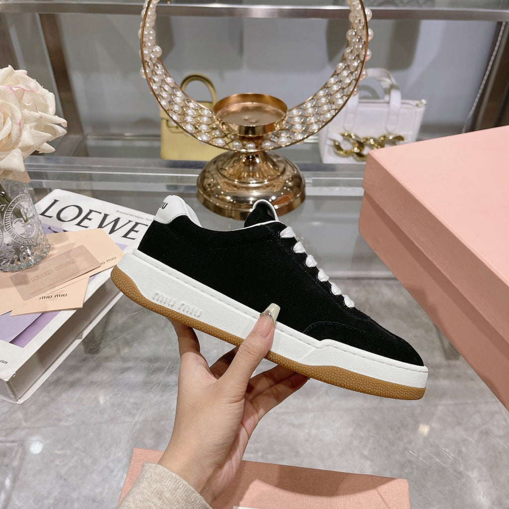 Z1P54A117 Popular shoes