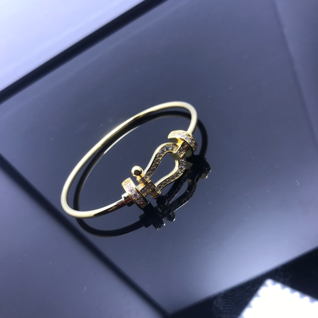 X1Q85A58K  Popular Bracelets