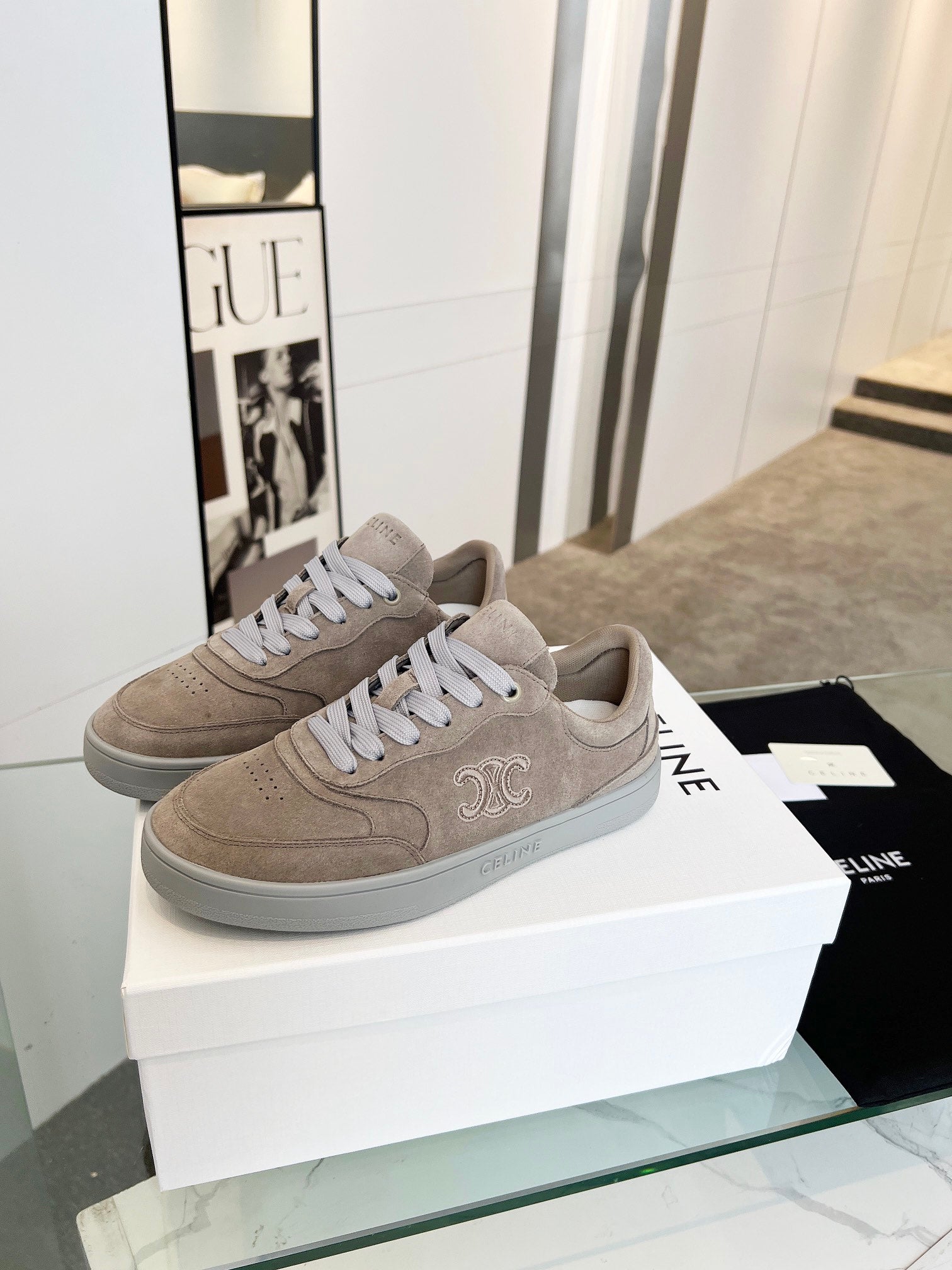 Z2Z85N154  Popular high-quality shoes