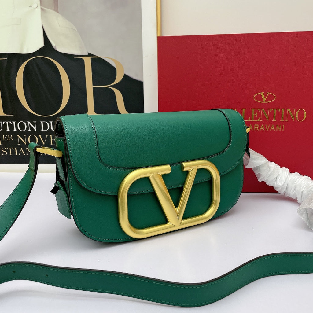 B5X111VL45 Popular  leather bag 