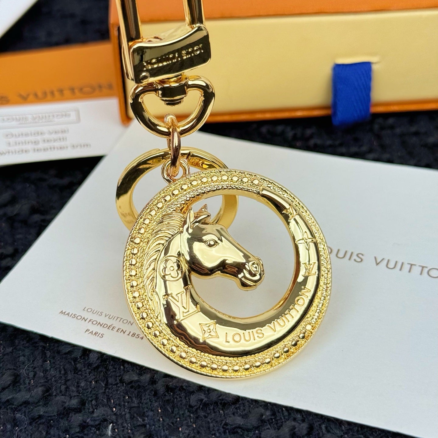 A1R46E33 Popular bag 's charms accessories