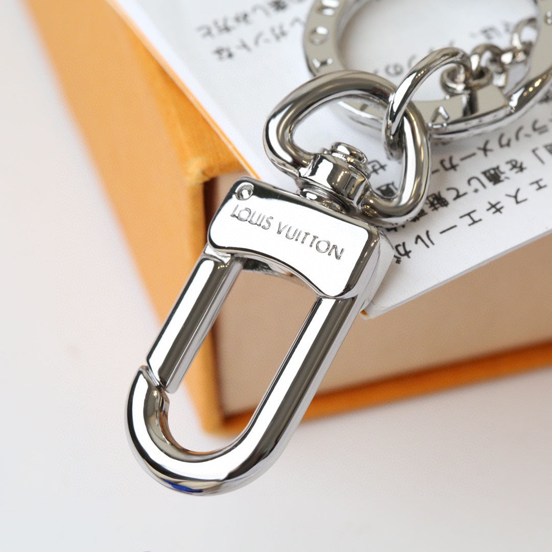 A1Q95E6 Popular bag 's charms accessories
