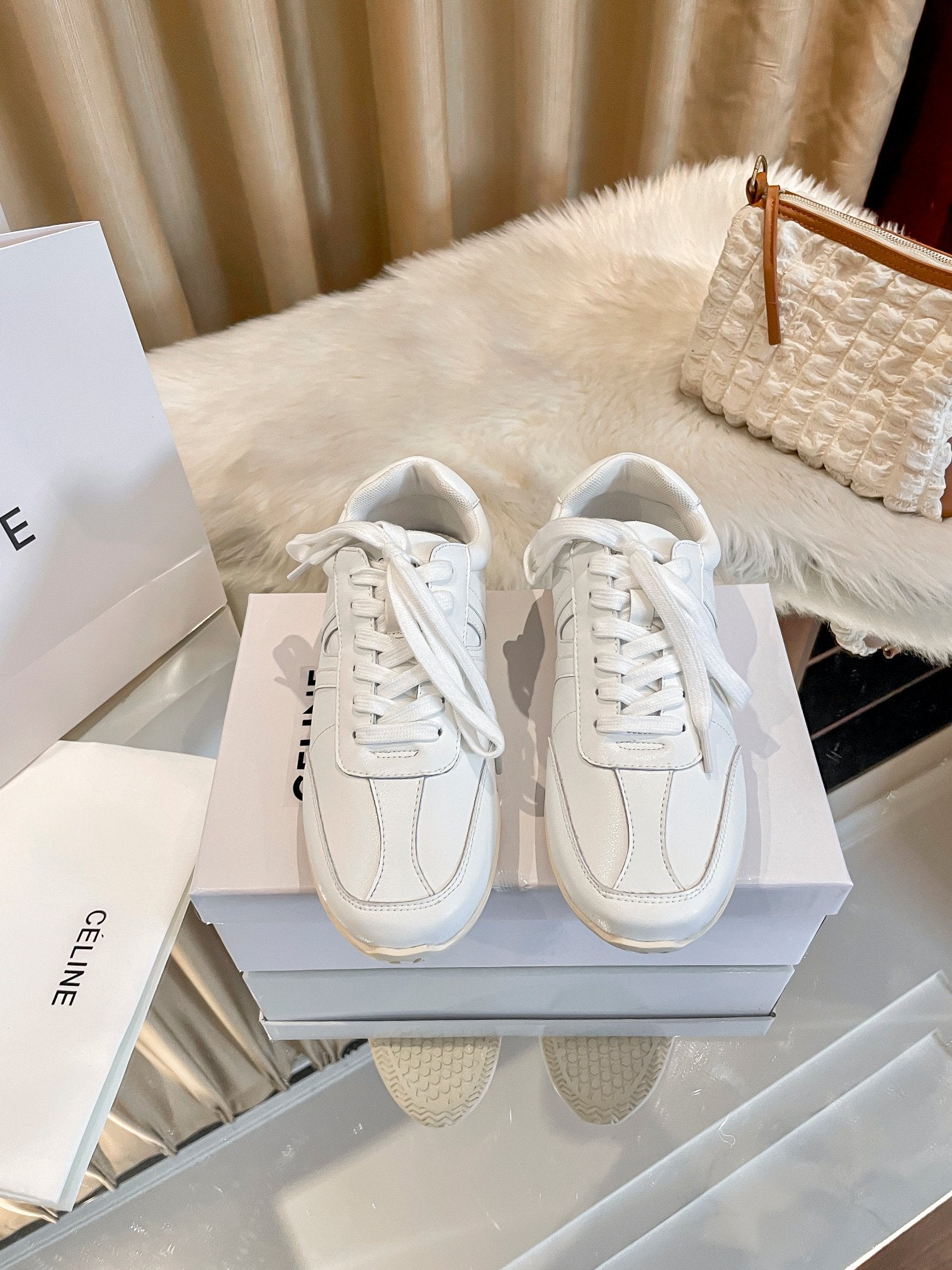 Z1N285N2  Popular sneakers