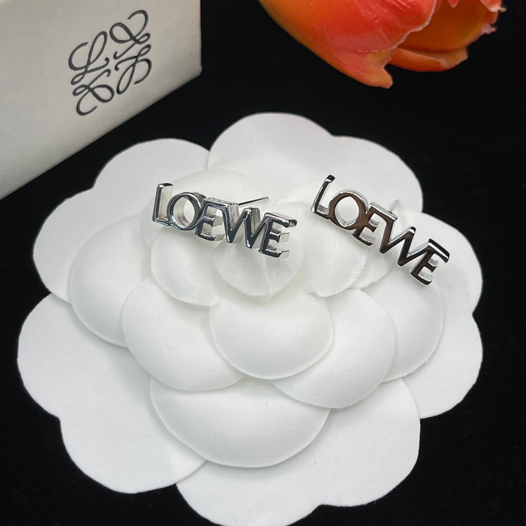 X1Z94A754E Popular  Earrings