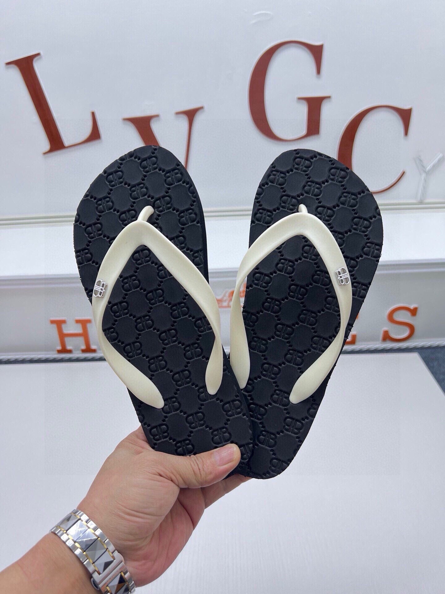 Z5Z35J297 Popular Slippers