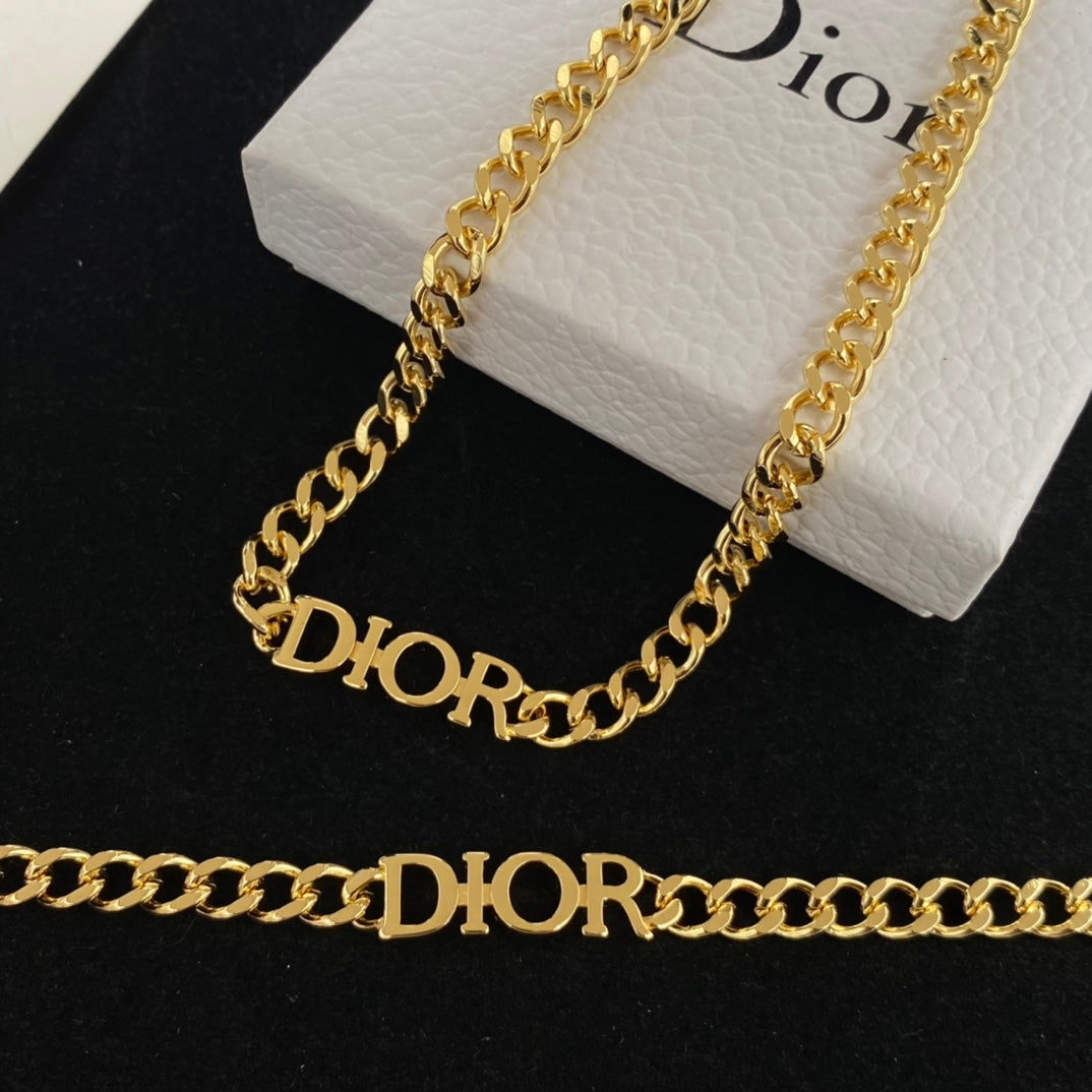 X1N63D7X Popular necklace bracelet