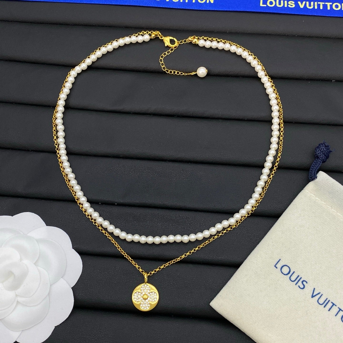 X1N46E21X  Popular  Necklaces
