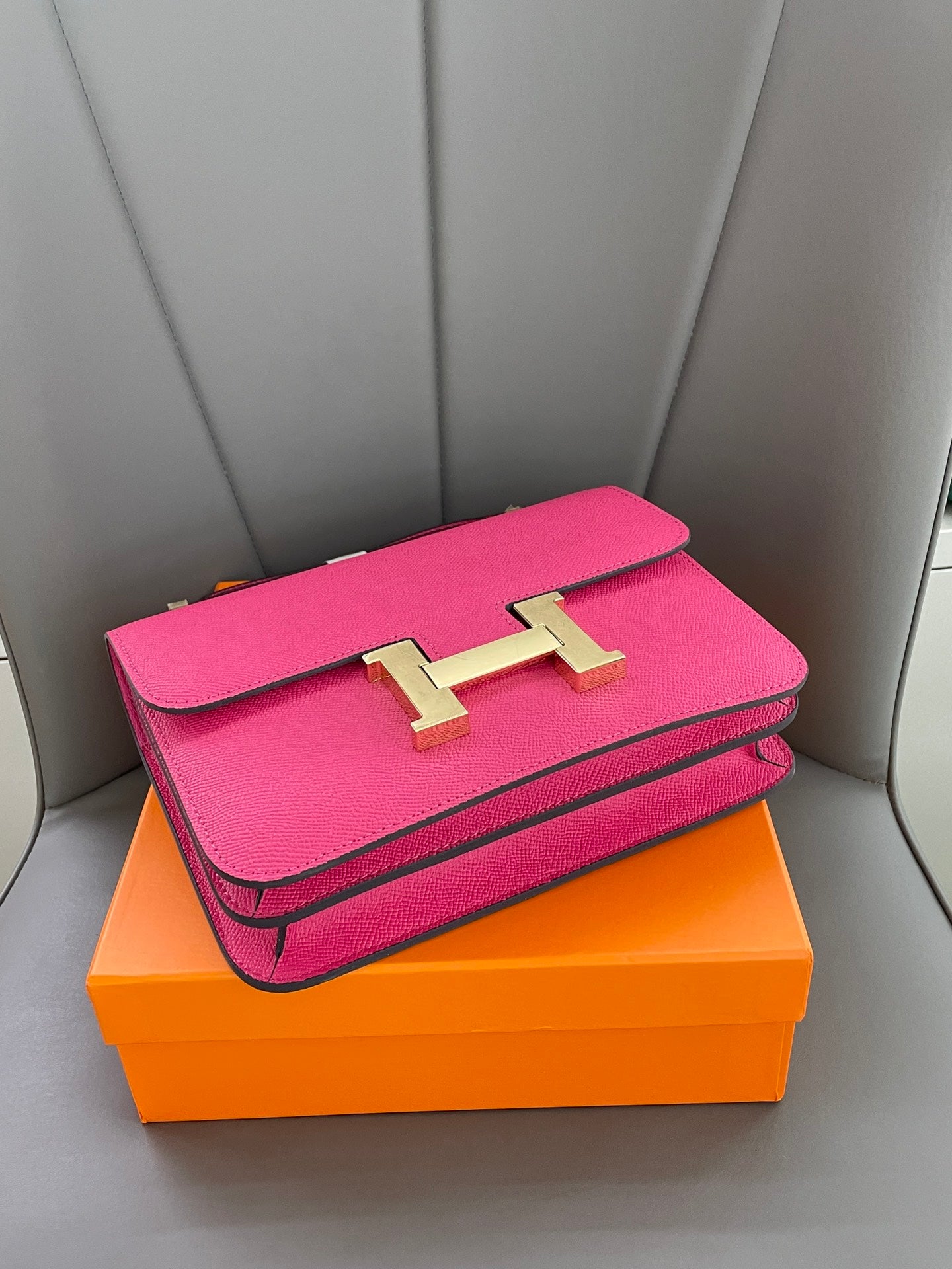 B1N55H63 Popular  leather bag