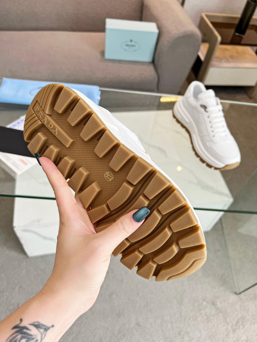 Z2Z85PD46 Popular high quality shoes