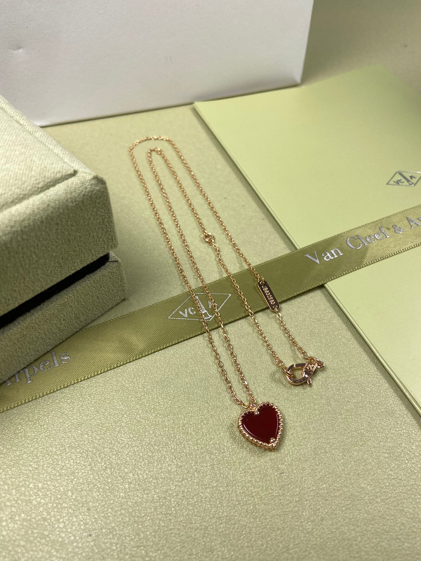 X5X94VA191K  Popular     high quality bracelets,necklaces