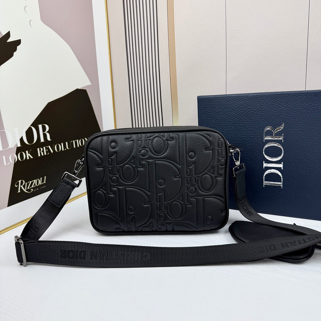 B1R15D66  Popular  bag