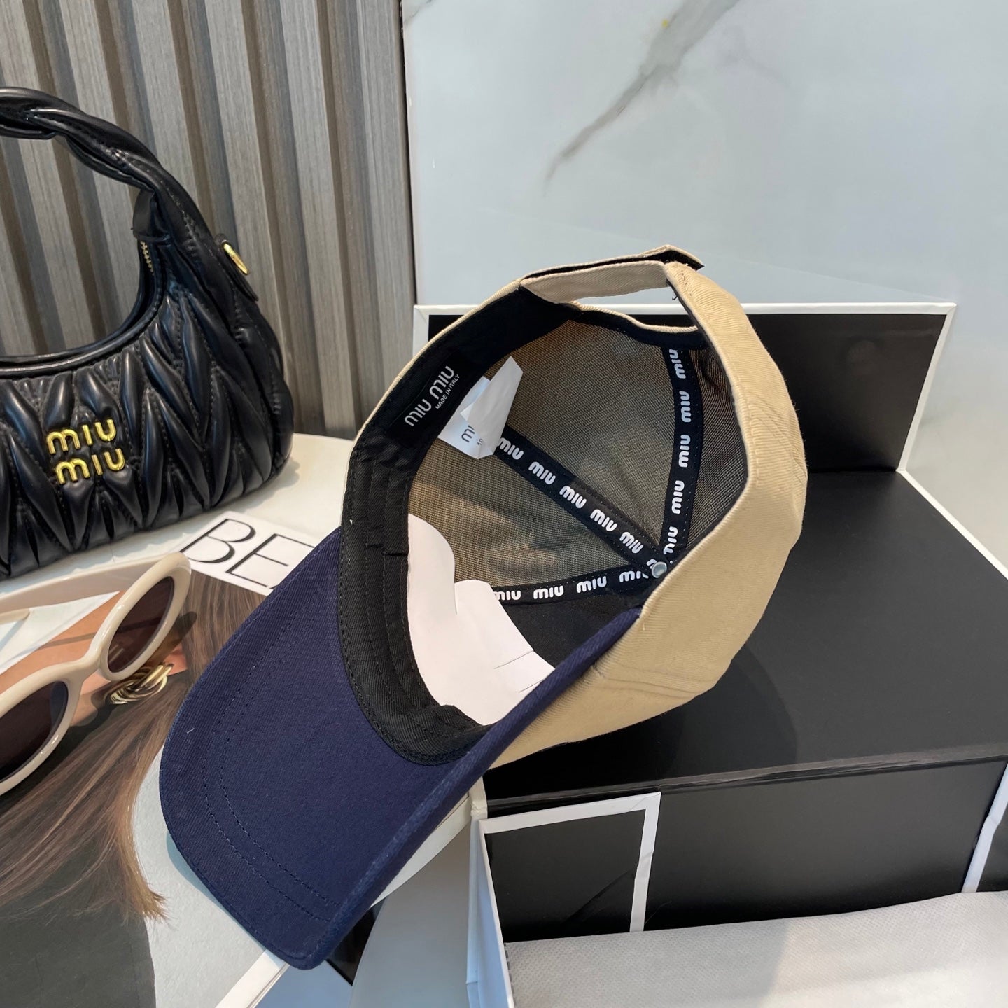 M1Q45A18 Popular  hats
