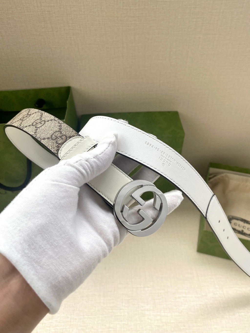 P1W15B152 Popular  High quality belt With full package