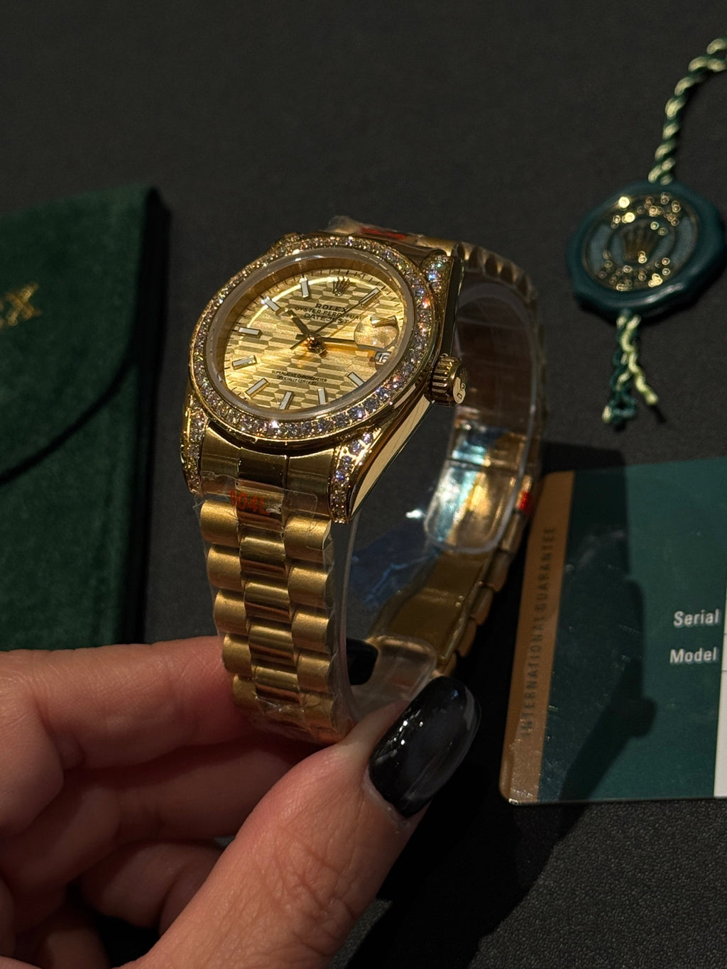 L1R36L15 Popular Watches