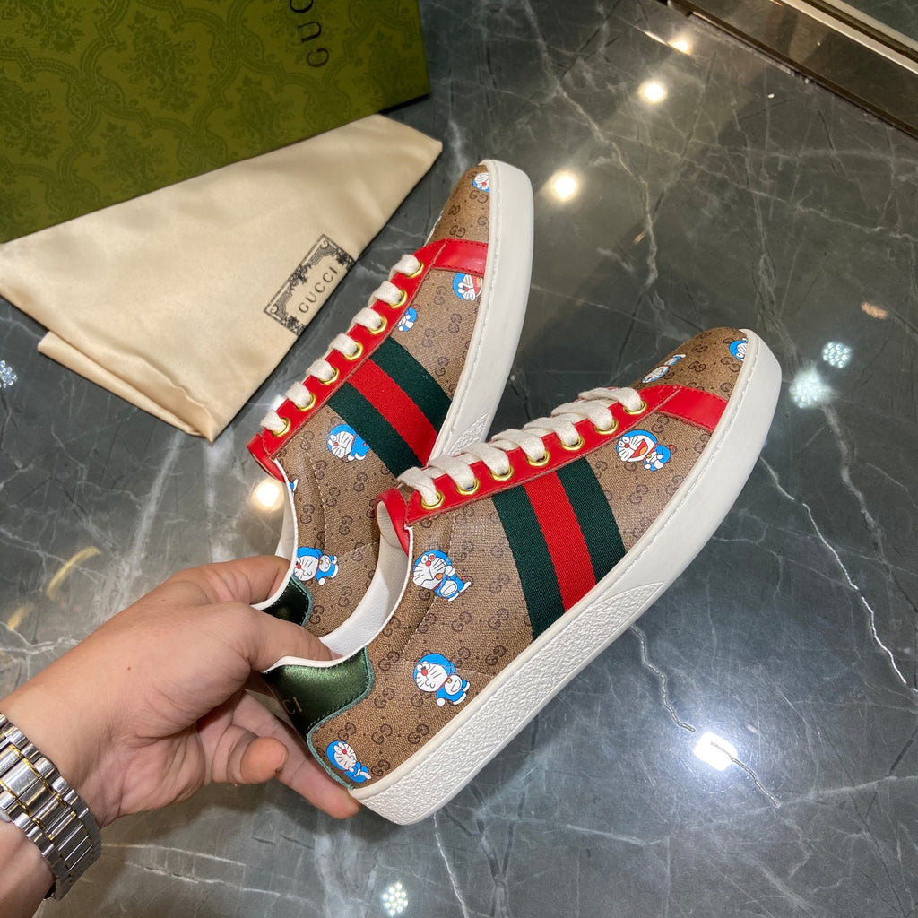 Z2Q105B196 Popular high-quality Shoes