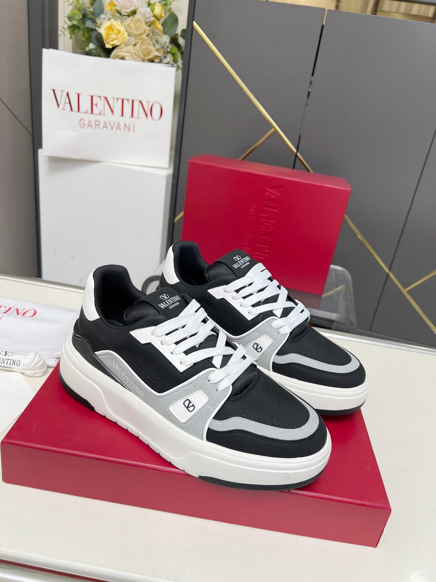 Z2Q95VL176  Popular high-quality Shoes
