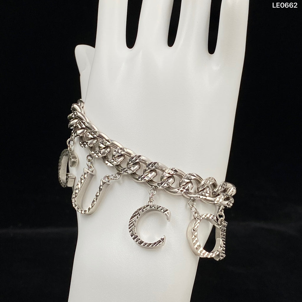 X1Z94B766K  Popular   Necklaces. Bracelets