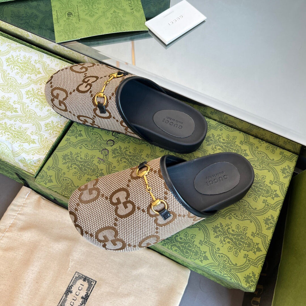 Z2YB26 Popular Slippers