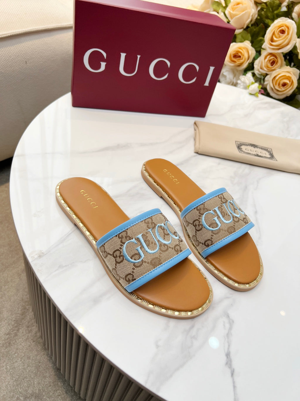 Z2Q55B29 Popular high-quality  Shoes