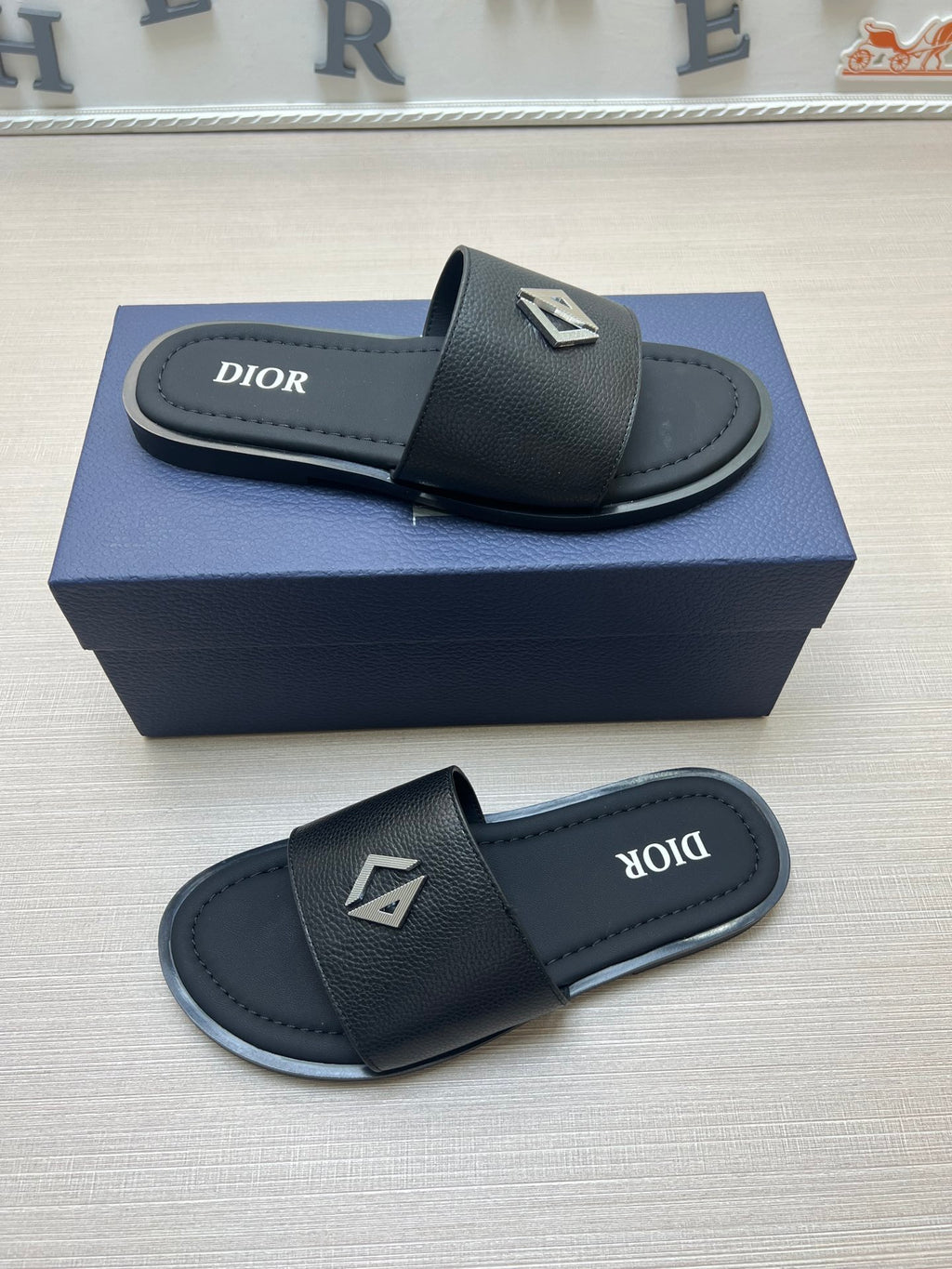 Z5ZD77 Popular  slippers