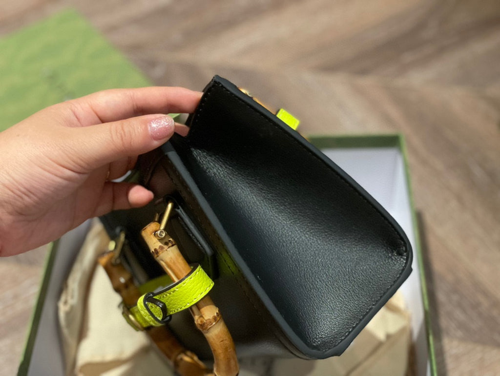 B1X93B118 Popular  leather bag 
