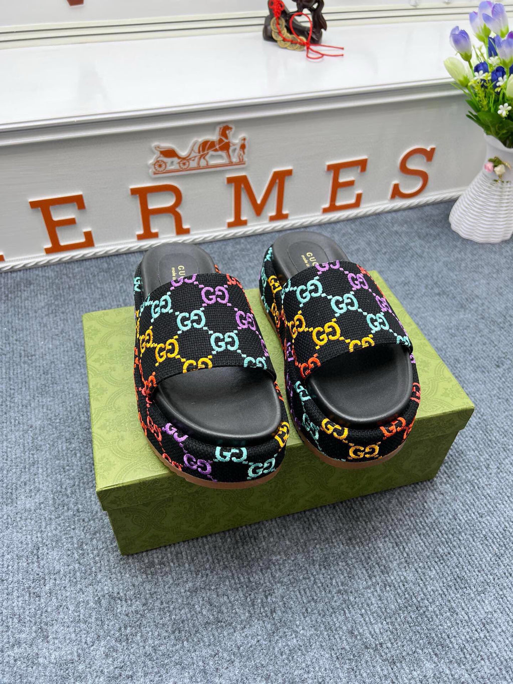 Z5ZB122 Popular slippers  Sole thickness 5.5cm