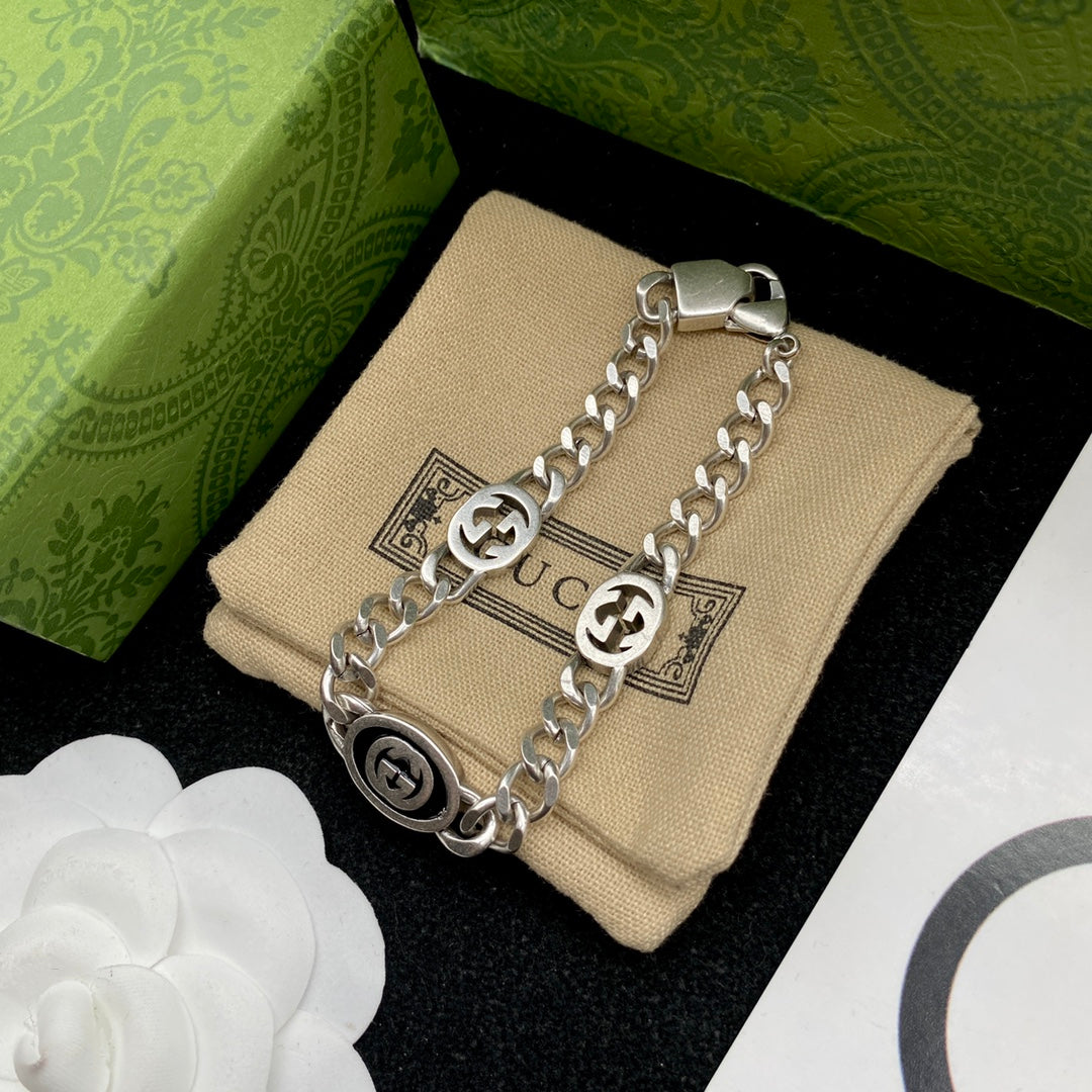 X1Y93B399K  Popular Bracelets