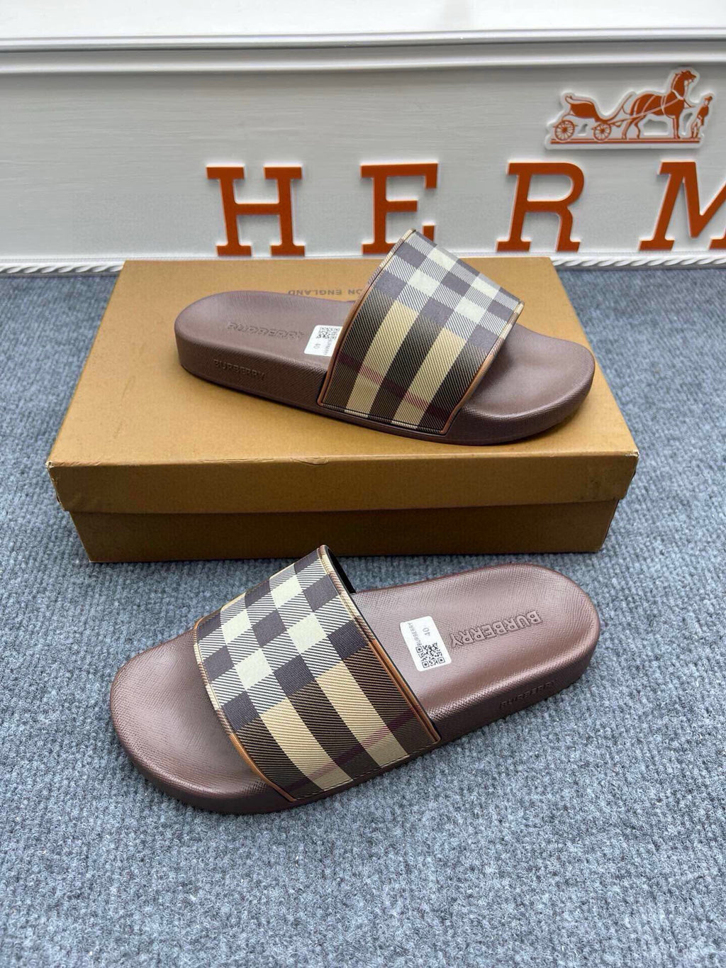 Z5Z35R253 Popular Slippers