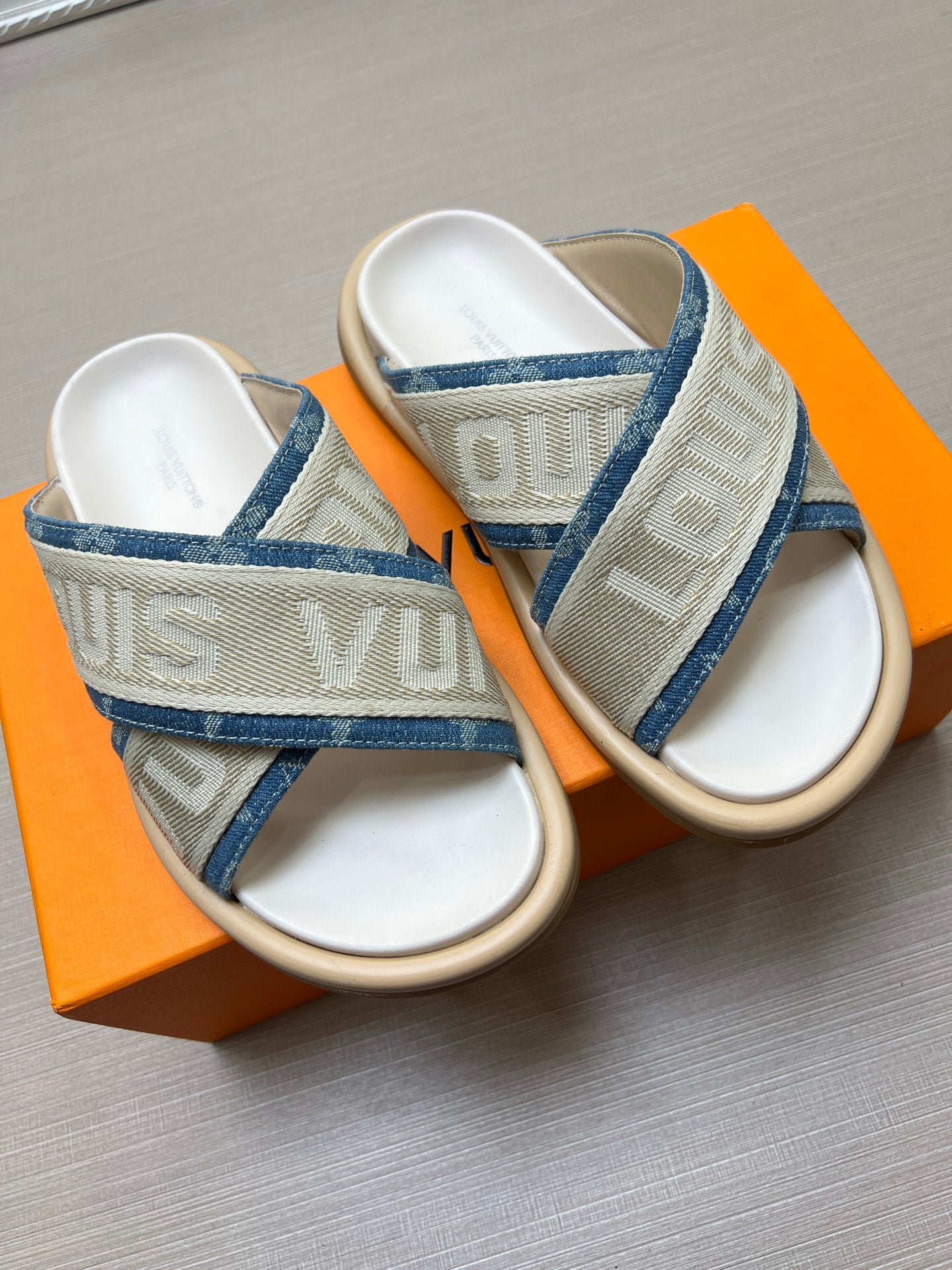 Z5Z35E274 Popular Slippers