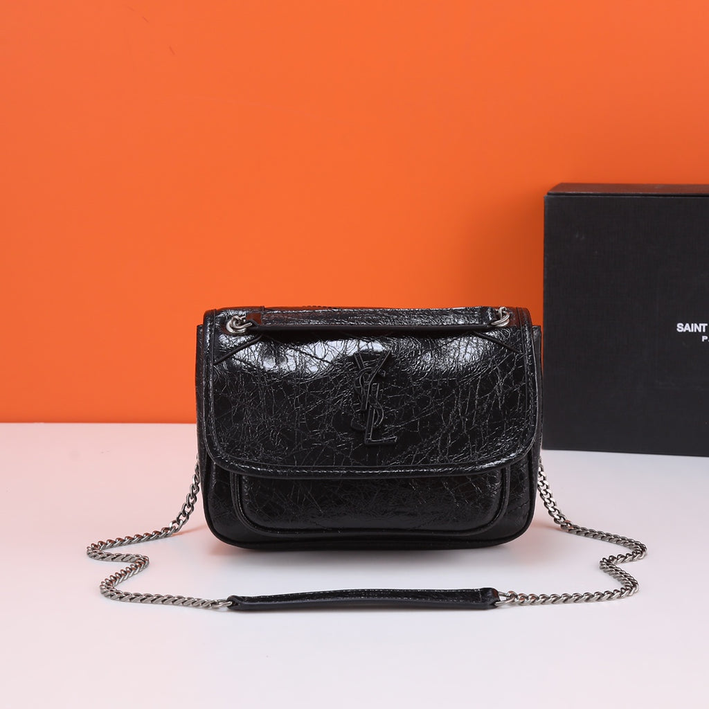 B1X33SL17 Popular  leather bag 