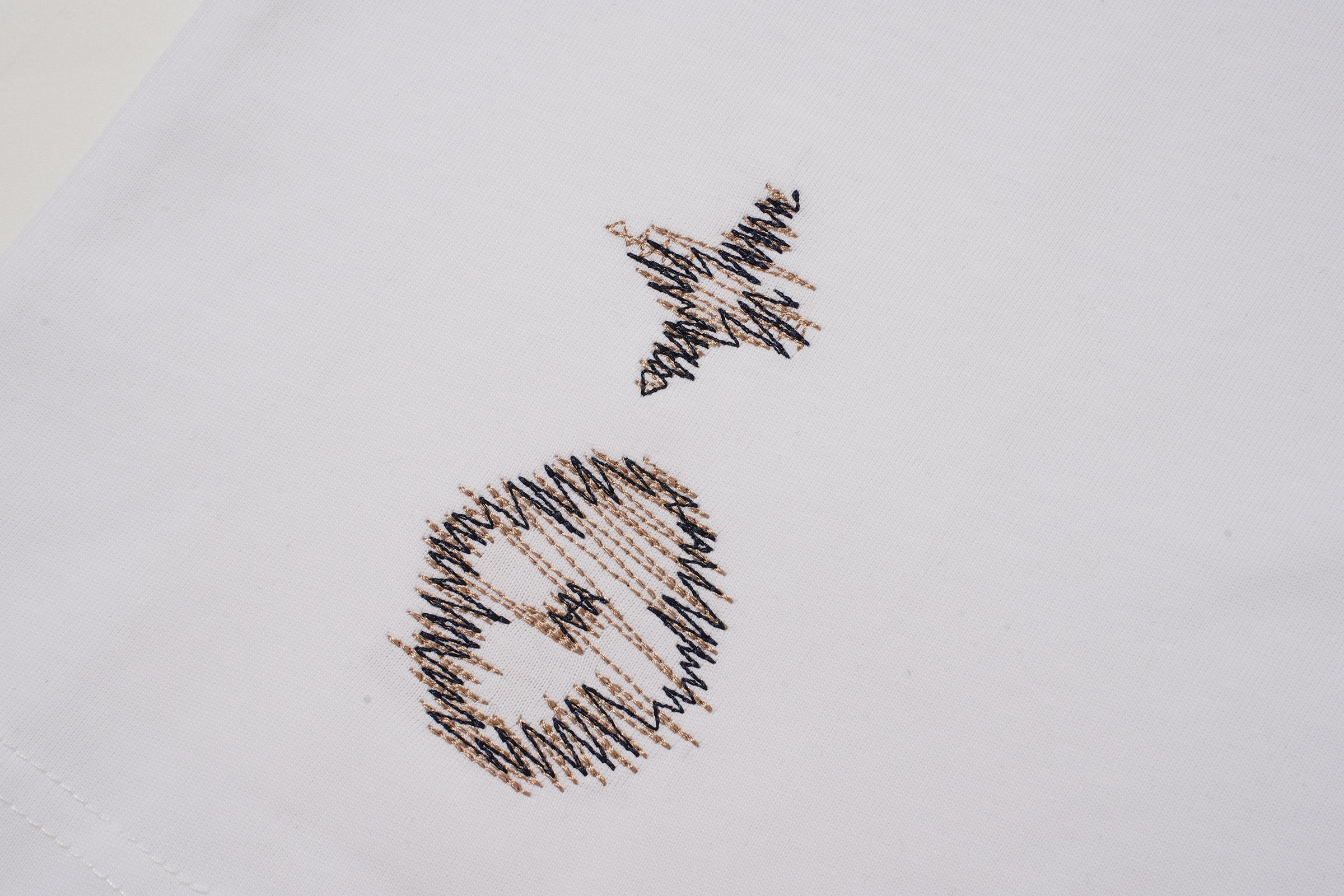 U1R76E14 Popular T-shirts