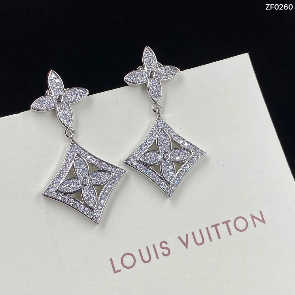 X1B62E190X Popular   Earrings. Necklaces