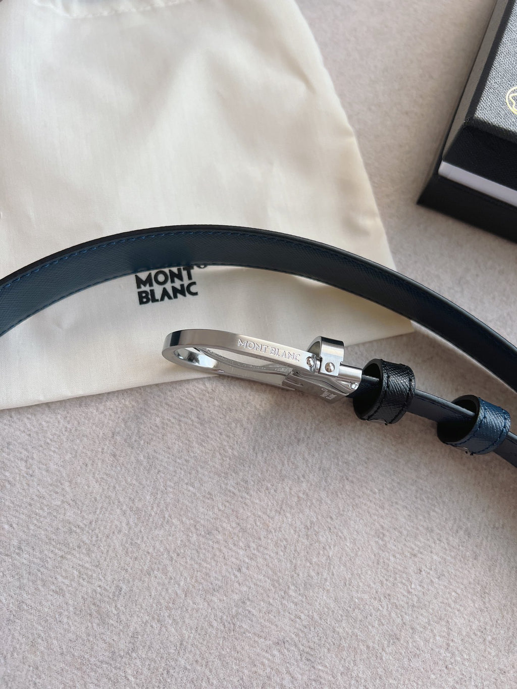 P1P36A52 Popular High quality belt With full package