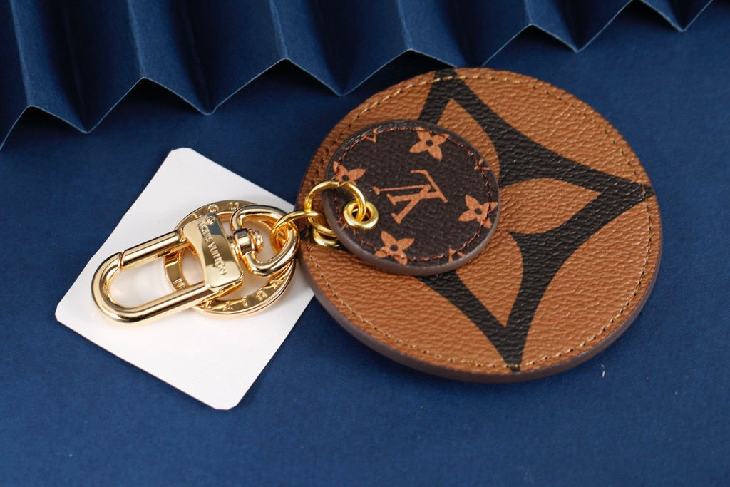 A1Q95E7 Popular bag 's charms accessories