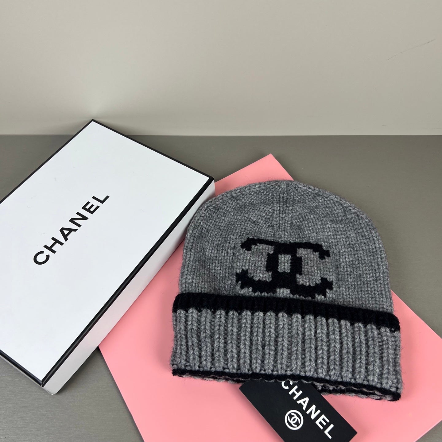 M1R86C3 Popular hats