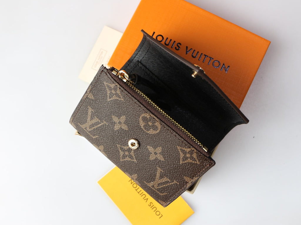 B1R15E124 Popular leather Wallets